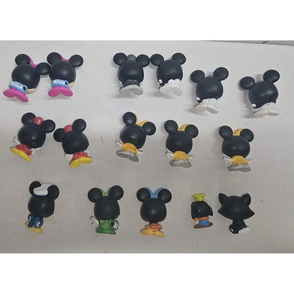 Huge Disney Doorables Mickey & Minnie Mouse Figure Lot 17 pc Multi-Series Bundle